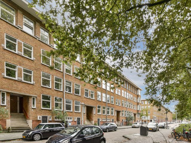 Bos en Lommerweg 27H, Amsterdam