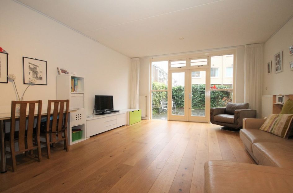 Louise Henriëttestraat 2B
