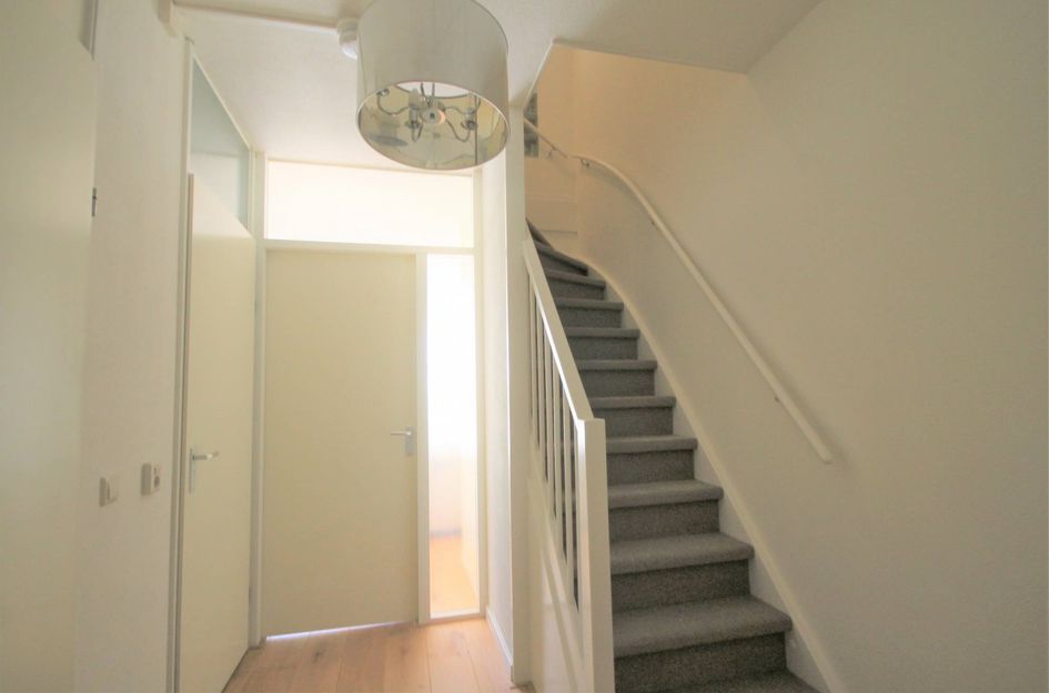 Louise Henriëttestraat 2B