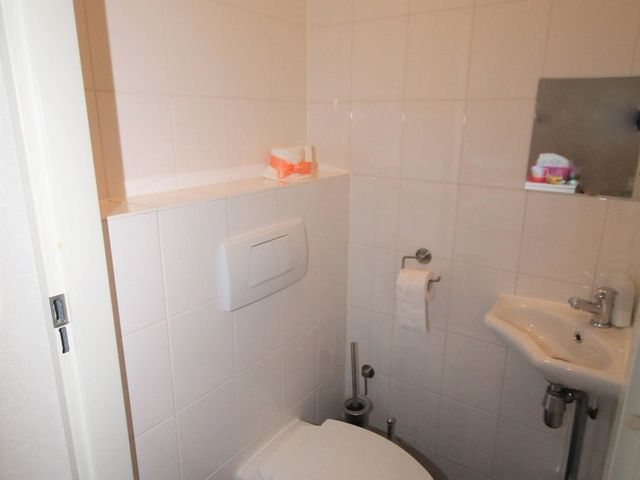 Louise Henriëttestraat 2B, 's-Gravenhage