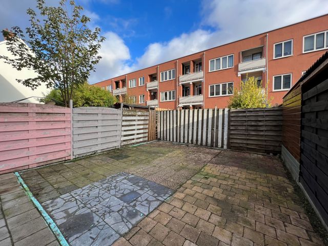Fahrenheitstraat 45, 's-Gravenhage