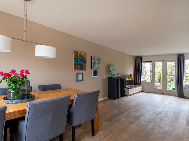 Sterappel 14, Tiel