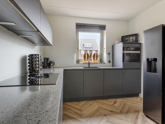 Wethouder Van Dijkstraat 7, Erp