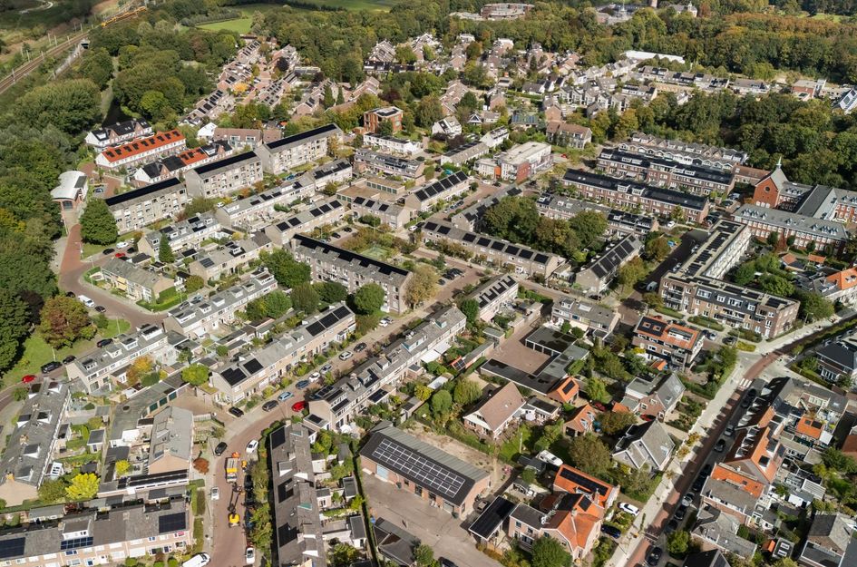 van Mathenessestraat 43