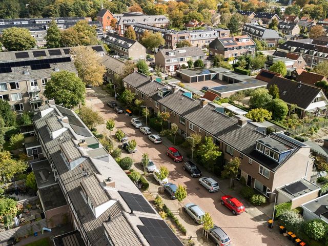 van Mathenessestraat 43, Warmond