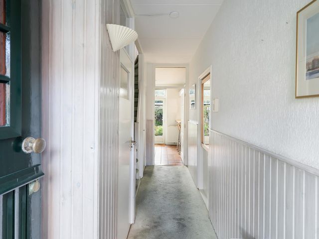 van Mathenessestraat 43, Warmond