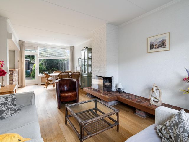 van Mathenessestraat 43, Warmond