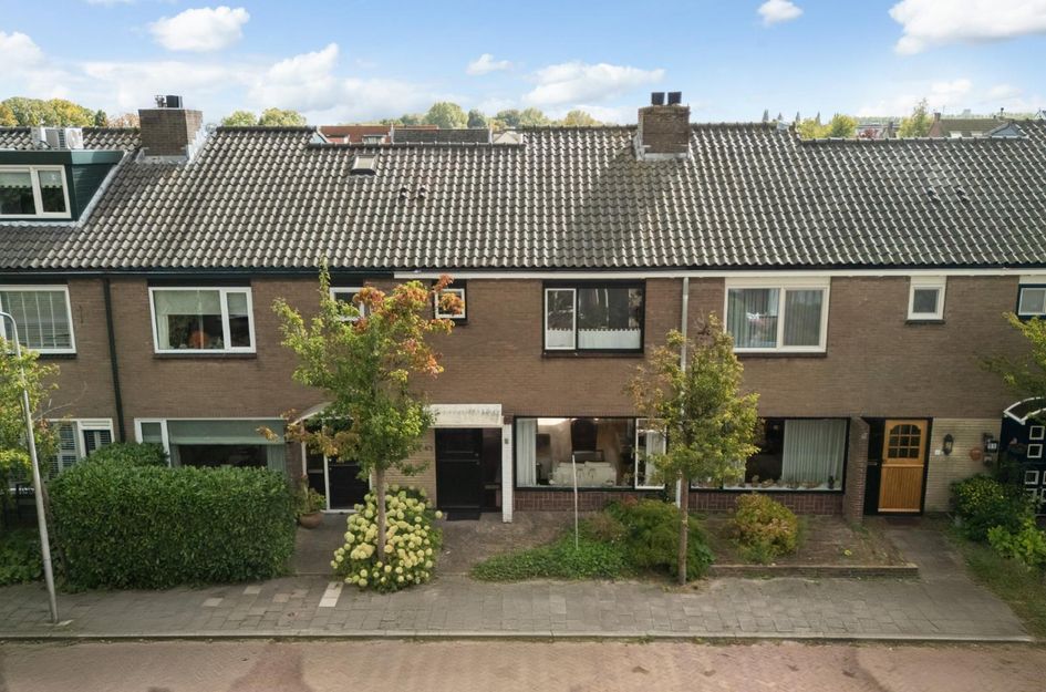 van Mathenessestraat 43