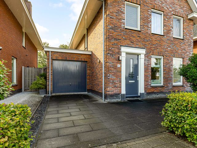Bezaan 43, Almere