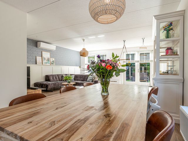Bezaan 43, Almere