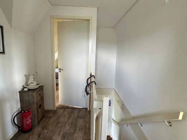 Elbaweg 3, Hem