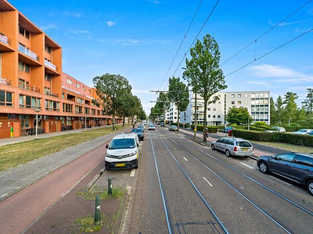 Dedemsvaartweg 305, 's-Gravenhage