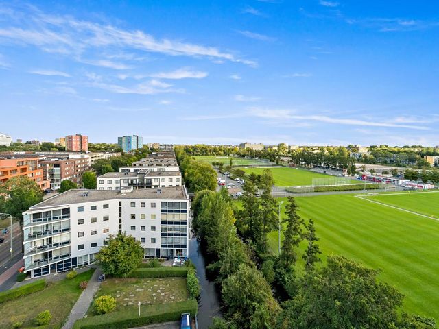 Dedemsvaartweg 305, 's-Gravenhage