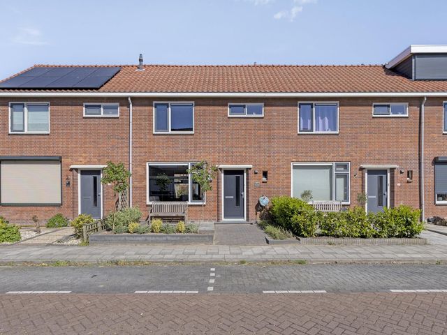 Nassaustraat 27, Strijen