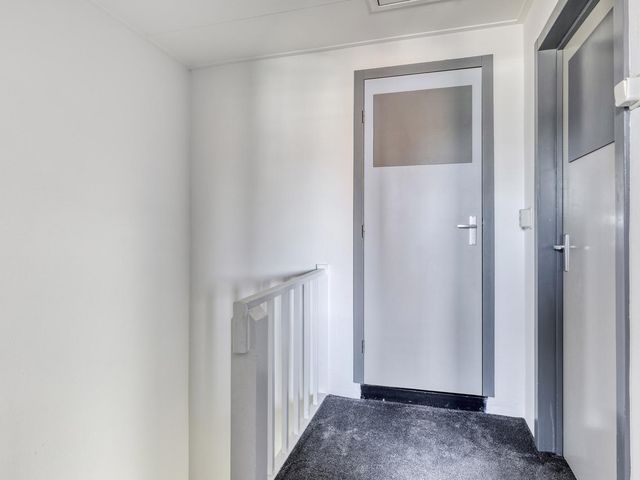 Nassaustraat 27, Strijen