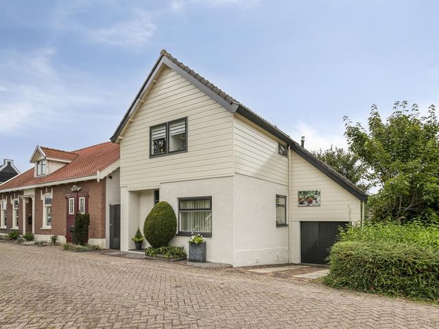 Hoeksedijk 9, Maasdam