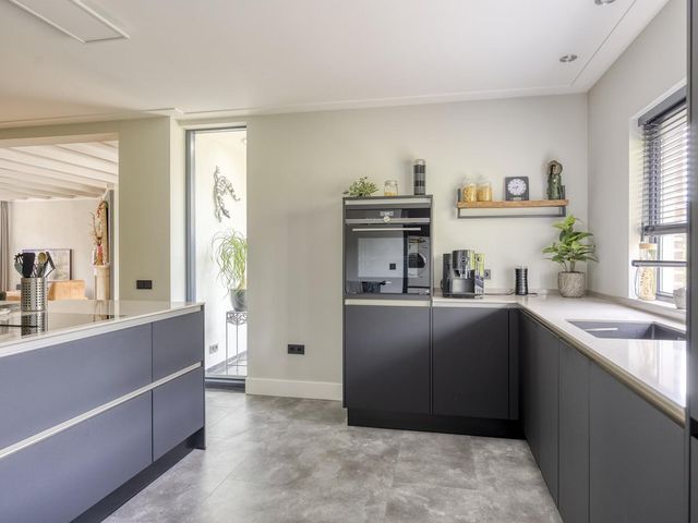 Strausslaan 21, Heesch