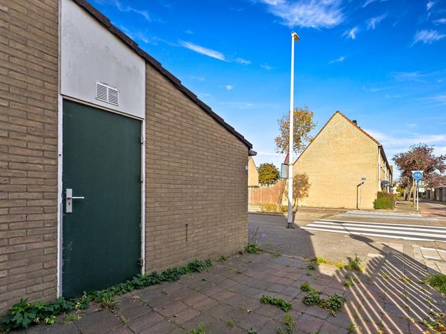 Kreek 27, Spijkenisse