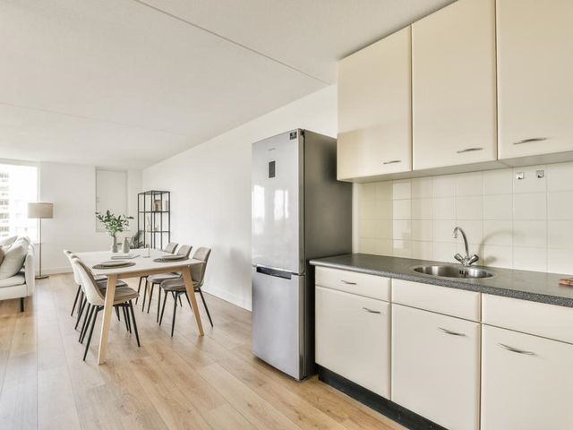 Hermelijnvlinder 107, Diemen