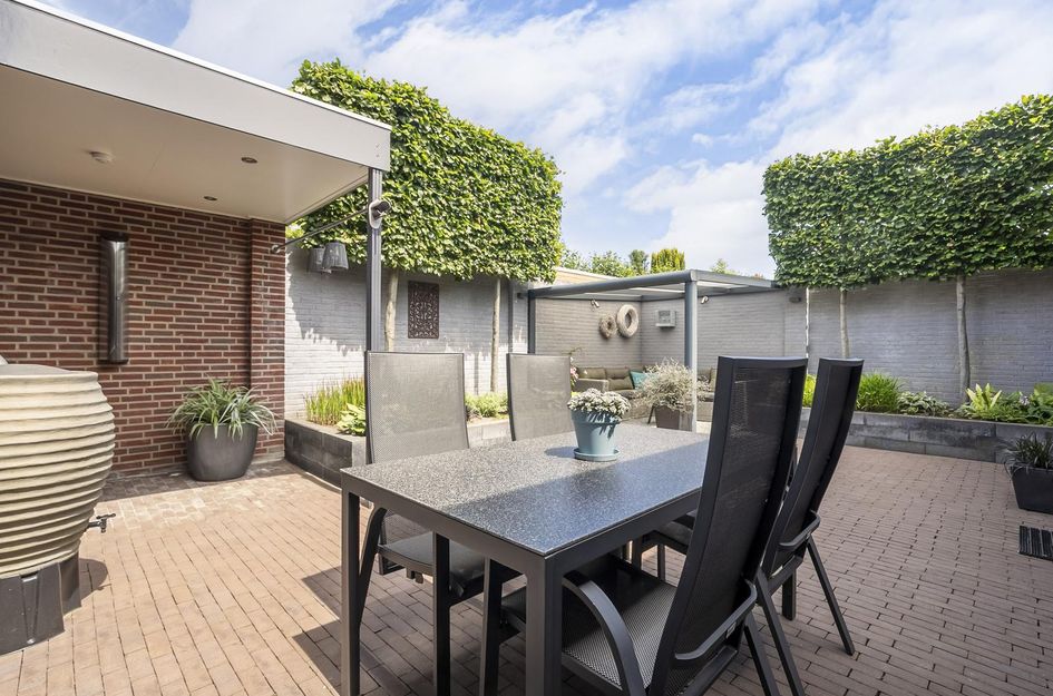 Pastoor Brugmanstraat 9