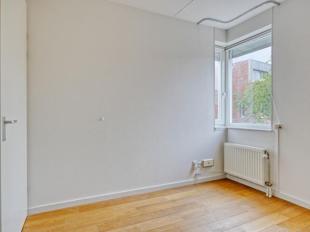 Zomereik 4, Eindhoven