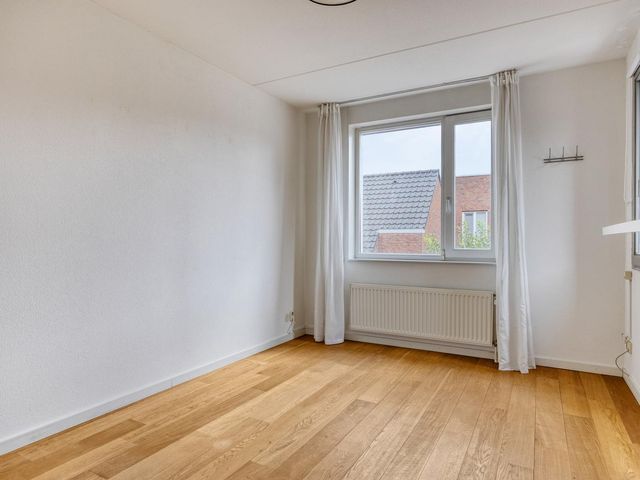 Zomereik 4, Eindhoven