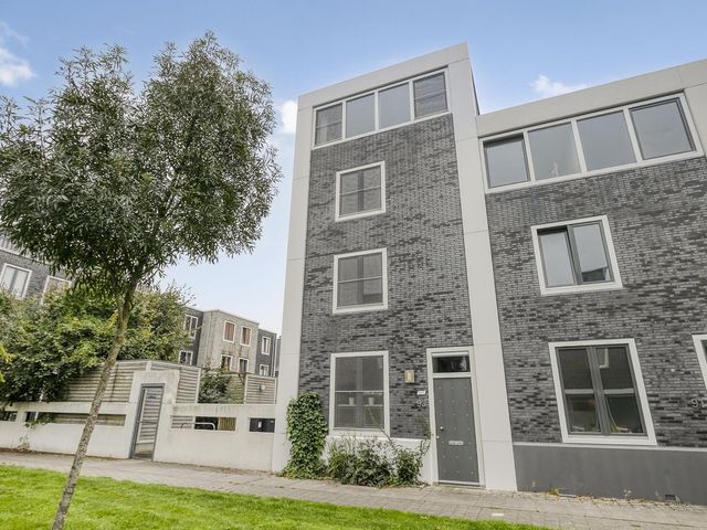 Schumannlaan 93, Zwolle