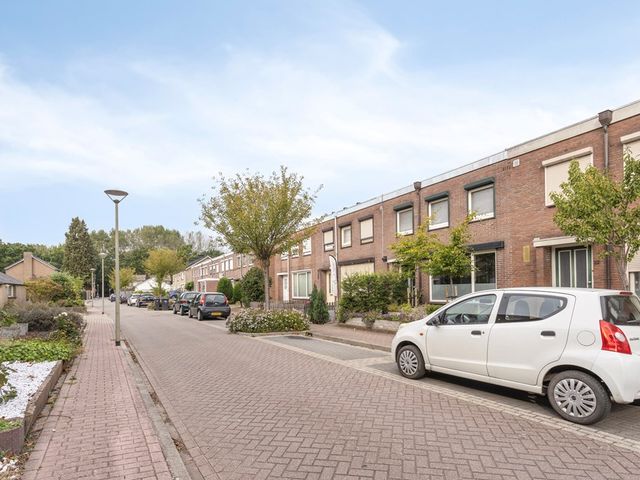Rembrandtstraat 24, Millingen aan de Rijn