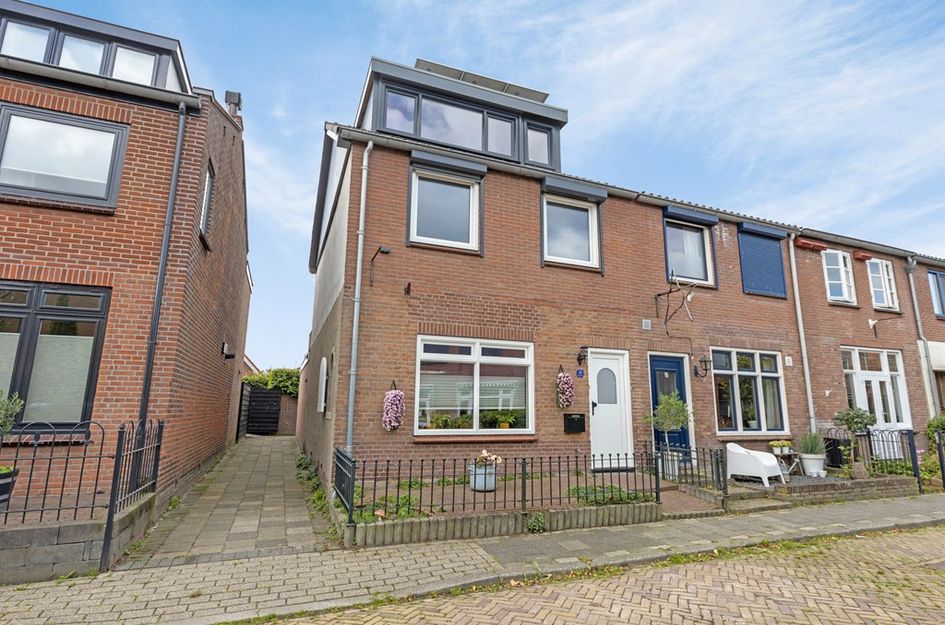 Oosterstraat 18
