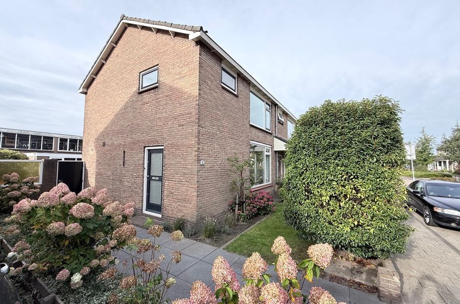 J.E. de Witstraat 41