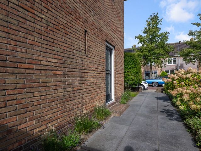 J.E. de Witstraat 41, Uitgeest