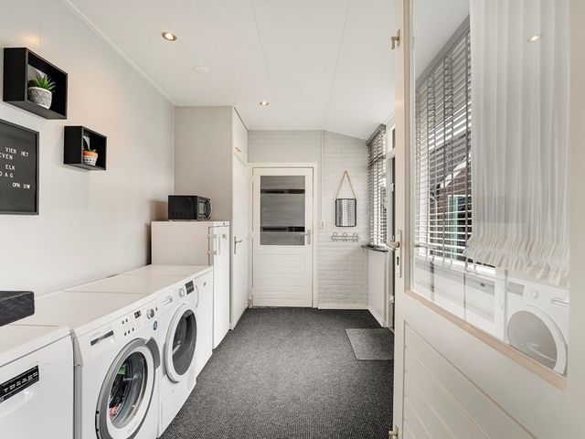 Saturnusstraat 9, De Krim