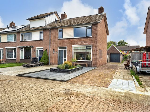 Saturnusstraat 9, De Krim