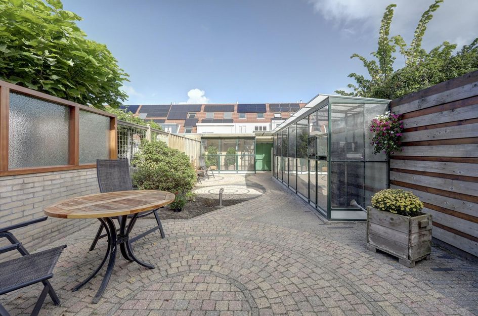 Ruys de Beerenbrouckstraat 12