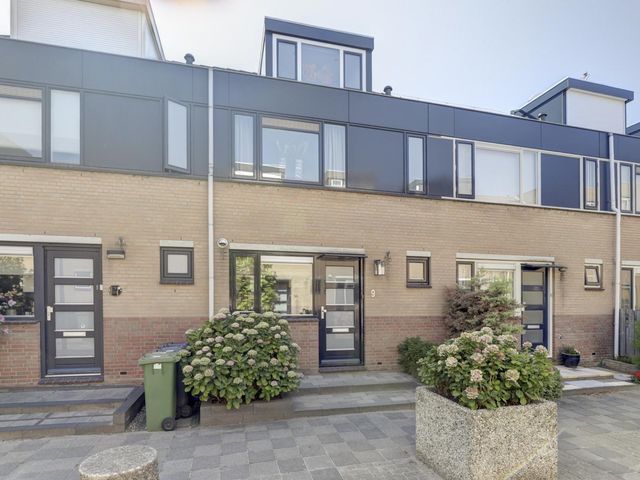 Zilvermeeuw 9, De Lier