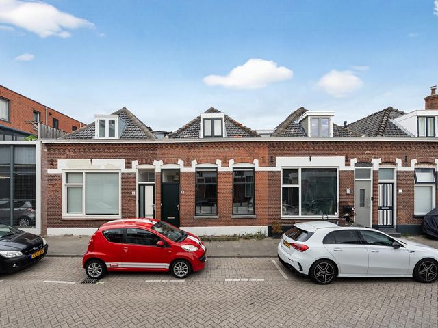 Zwijndrechtsestraat 8, Rotterdam