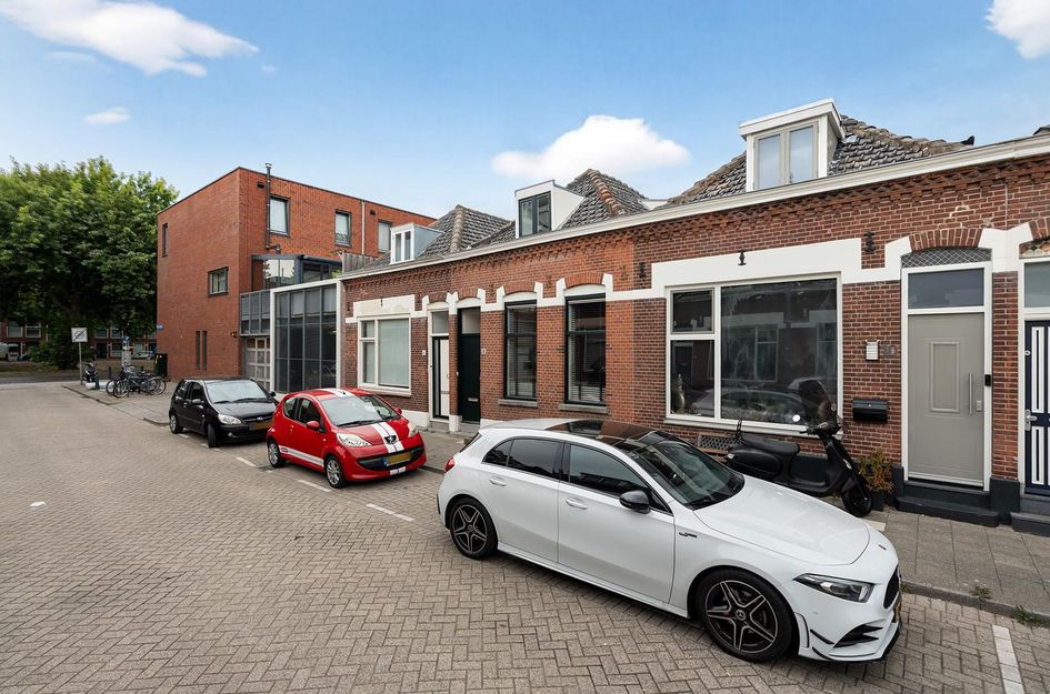 Zwijndrechtsestraat 8