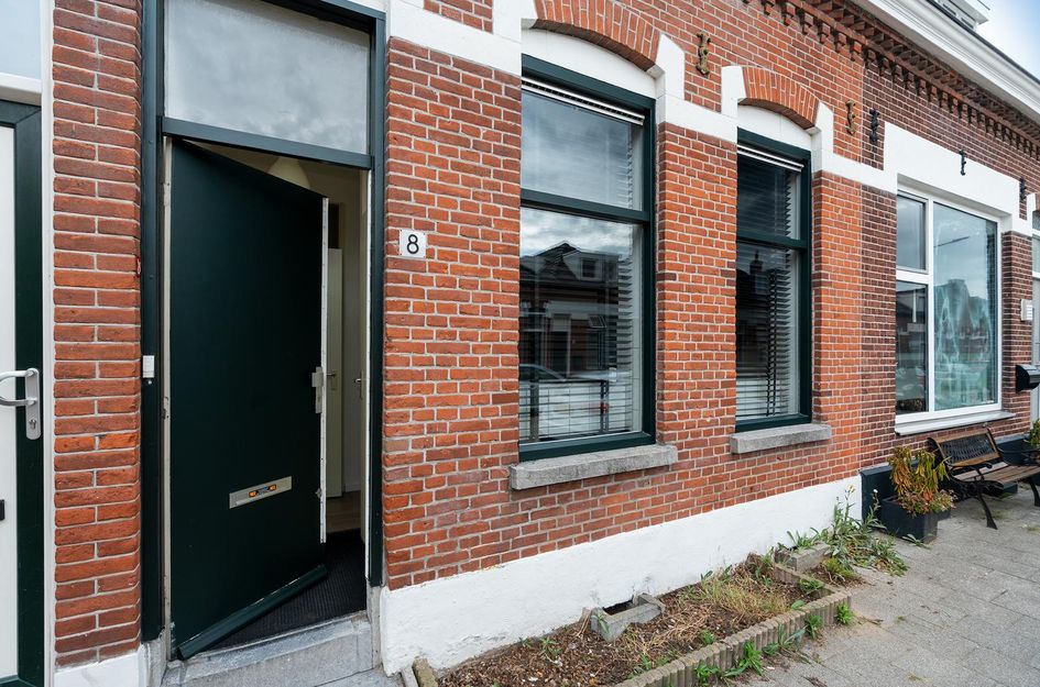 Zwijndrechtsestraat 8
