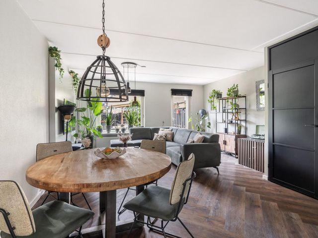 Riddergracht 4, Rhoon