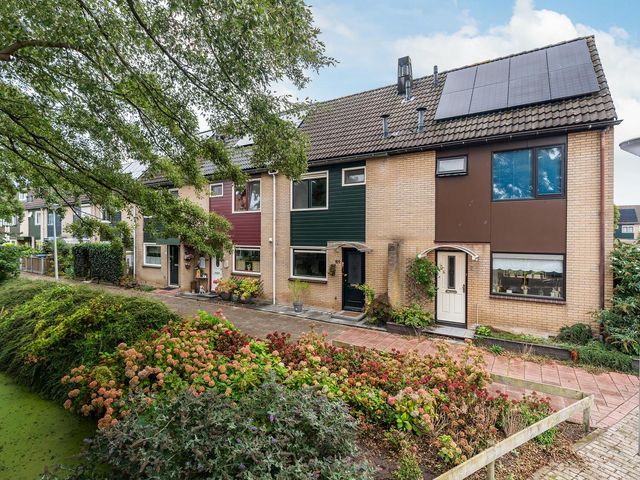 Riddergracht 4, Rhoon