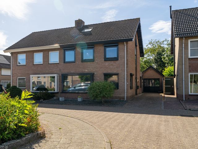 Havendries 140, Waspik