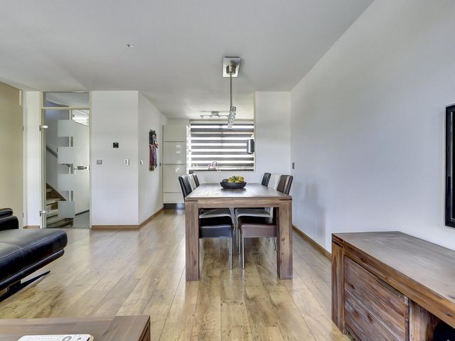 Meestoof 13, Krabbendijke