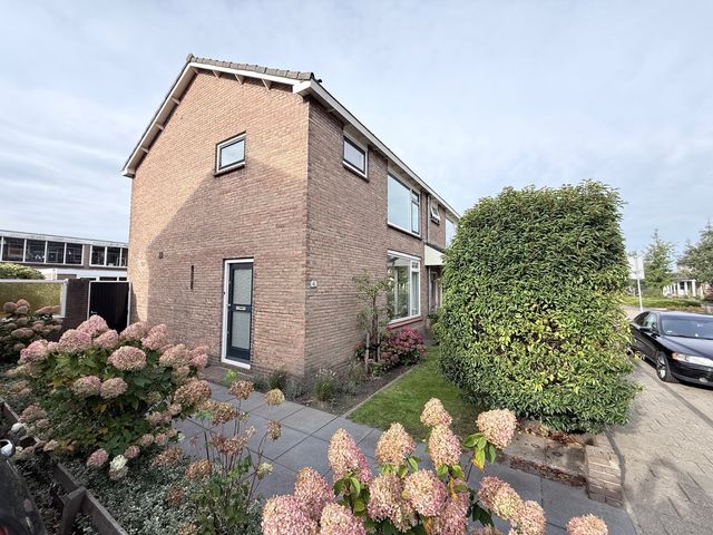J.E. De Witstraat 41, Uitgeest