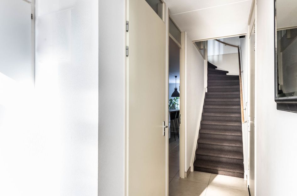 Rechtsbuitenstraat 2