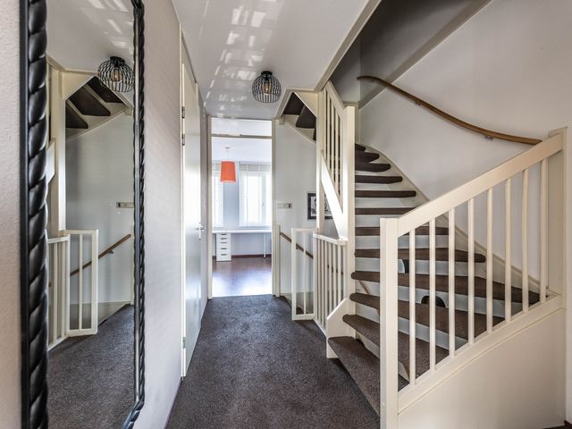 Rechtsbuitenstraat 2, Kudelstaart