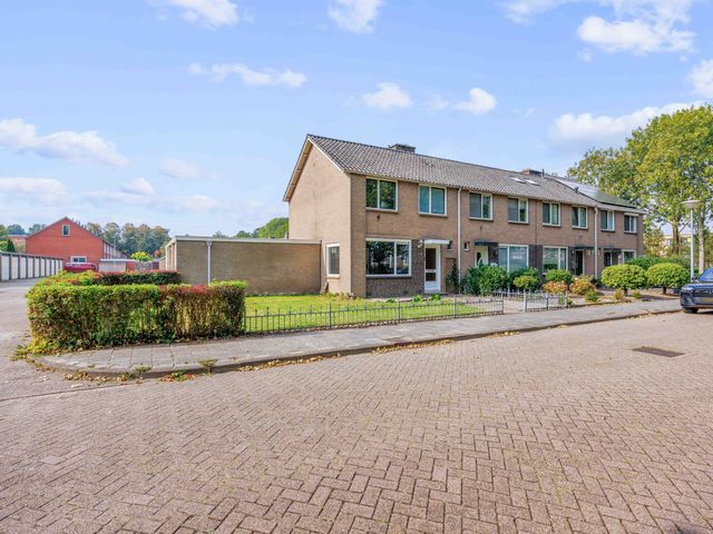 Multatulistraat 4, Winschoten