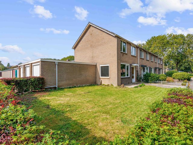Multatulistraat 4, Winschoten