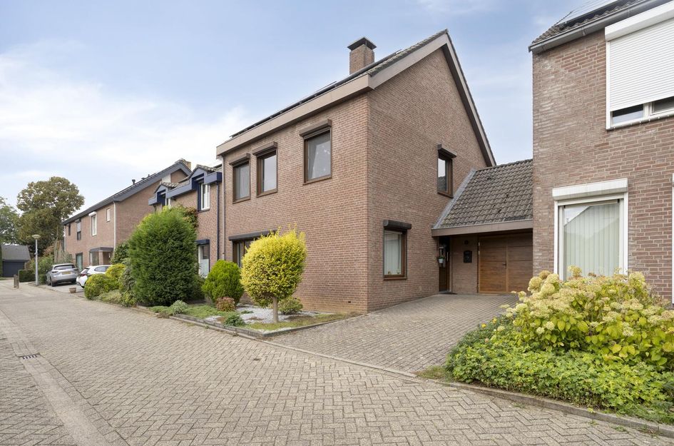 Nymphenhof 4