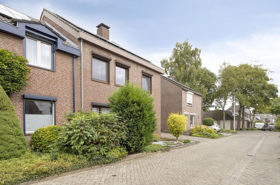 Nymphenhof 4