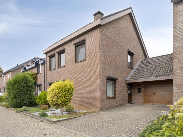 Nymphenhof 4, Maastricht